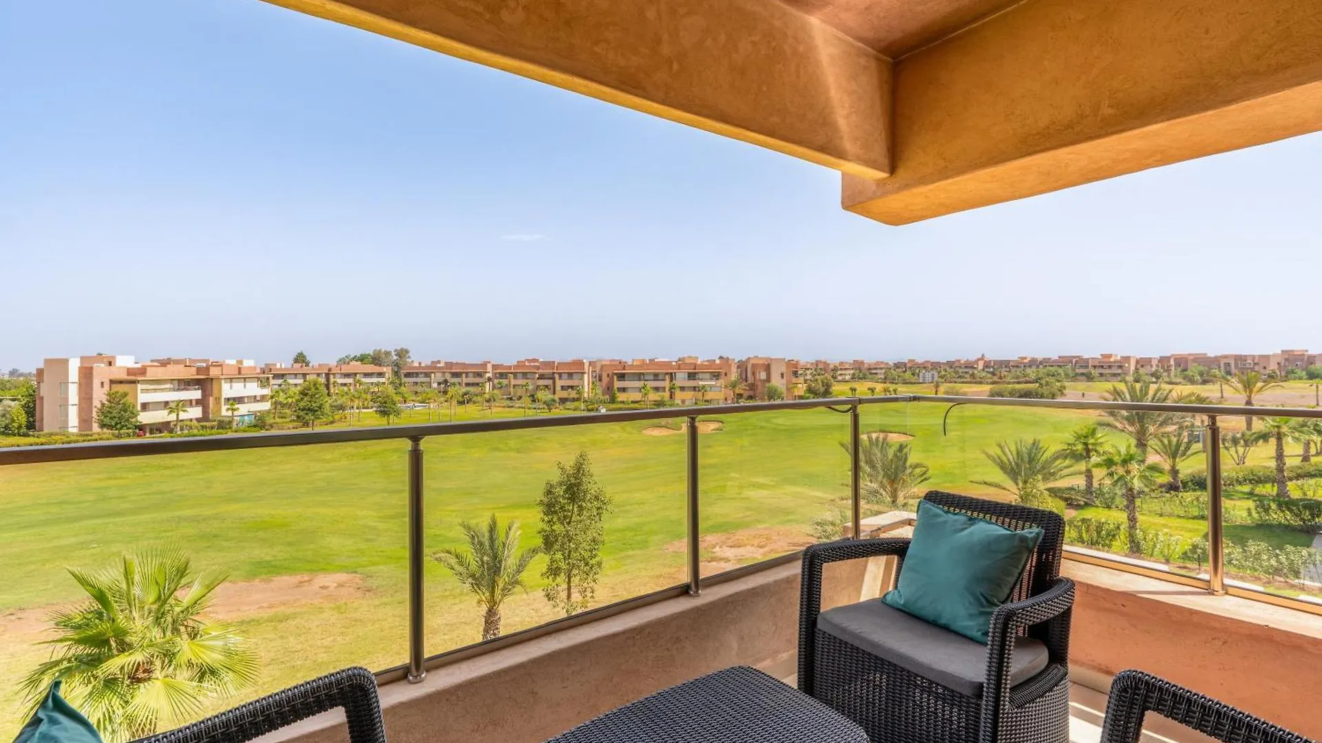 Elegant Golf-View Apartment-Peaceful, Sunny & Chic Marrakesh Lägenhet